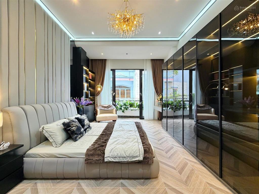 Bán gấp nhà đẹp trương đình hội, p.16, q.8, 65m2 giá 3 tỷ 470 hđ thuê 23tr/th, sổ hồng riêng