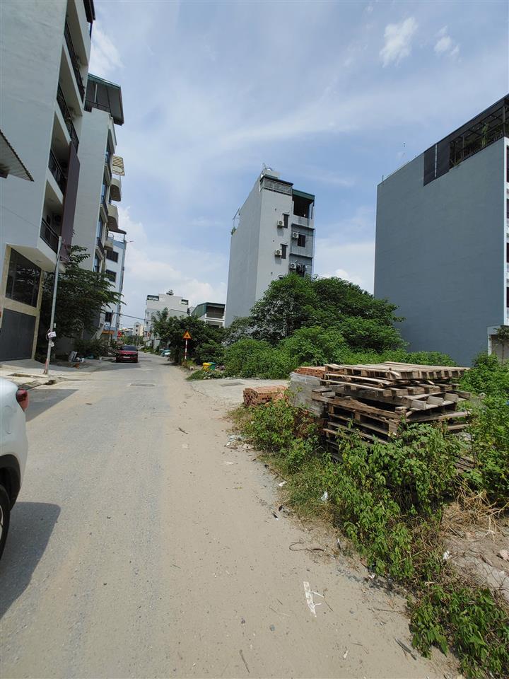 BÁN NHANH LÔ ĐẤT 58.8M2 DỊCH VỤ YÊN VĨNH – KIM CHUNG(Sdt liên hệ: 0915458886)