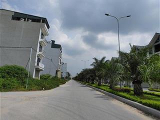 Bán 90m2 lô góc đất dịch vụ Lai Xá – Kim Chung hướng Đông Nam(0915458886)