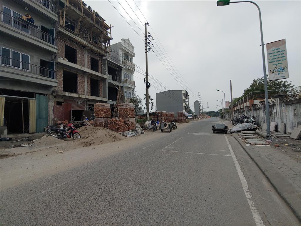 Bán 55m2 đất dịch vụ thị trấn Trạm Trôi - Hoài Đức(sdt liên hệ: 0915458886)