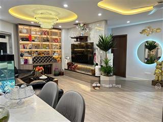 Bán căn góc chung cư nơ pháp vân 2 phòng ngủ, 74m2, sổ hồng, đầy đủ nội thất giá 4,05 tỷ