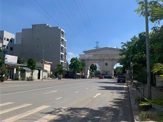 Đất dịch vụ 5,5ha trạm trôi view đối diện biệt thự lideco 67,7m2 mt5m giá 10,5 tỷ