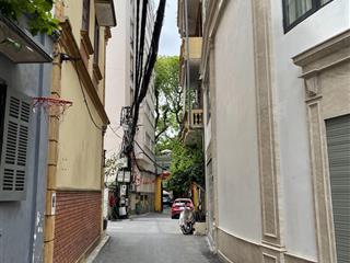 Bán nhà phố hoàng hoa thám, dt 46m, 5 tầng, 13.5 tỷ