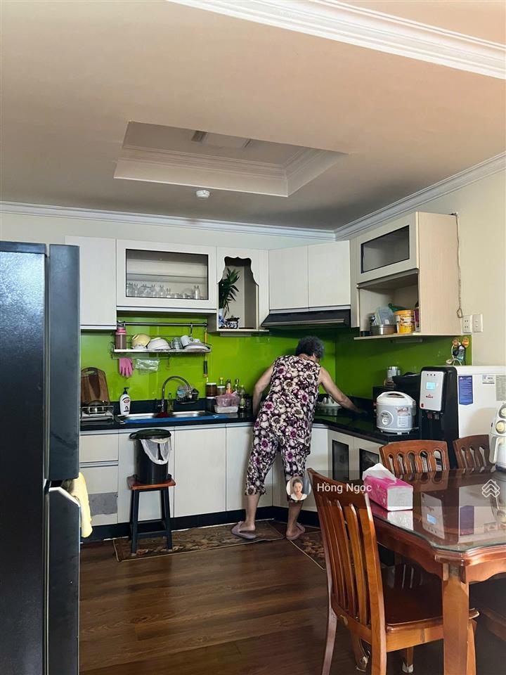 Cần tiền bán gấp căn hộ chung cư thế kỷ 21  tân cảng bình thạnh