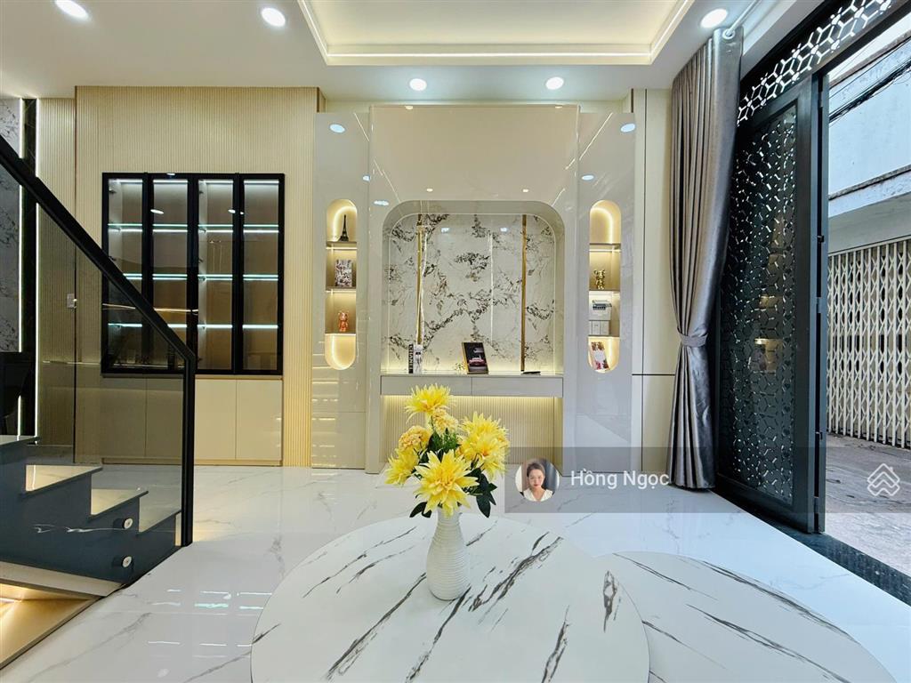 Giảm 600 triệu  bán nhà đẹp đường quang trung  trung tâm gò vấp