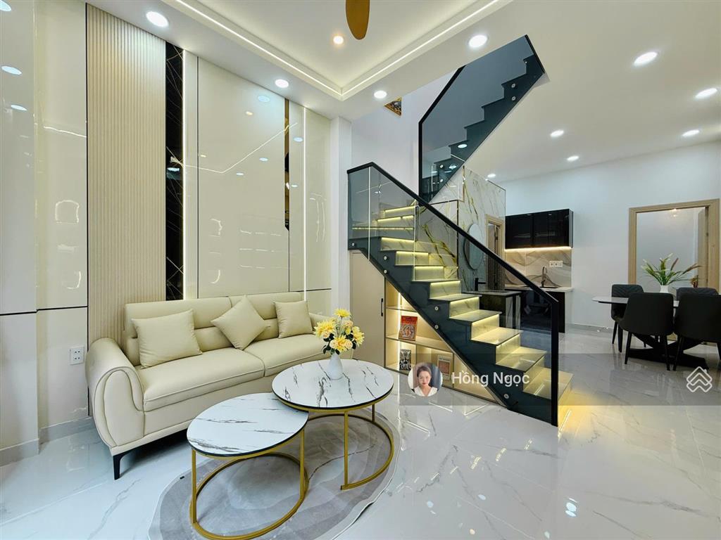 Giảm 600 triệu  bán nhà đẹp đường quang trung  trung tâm gò vấp