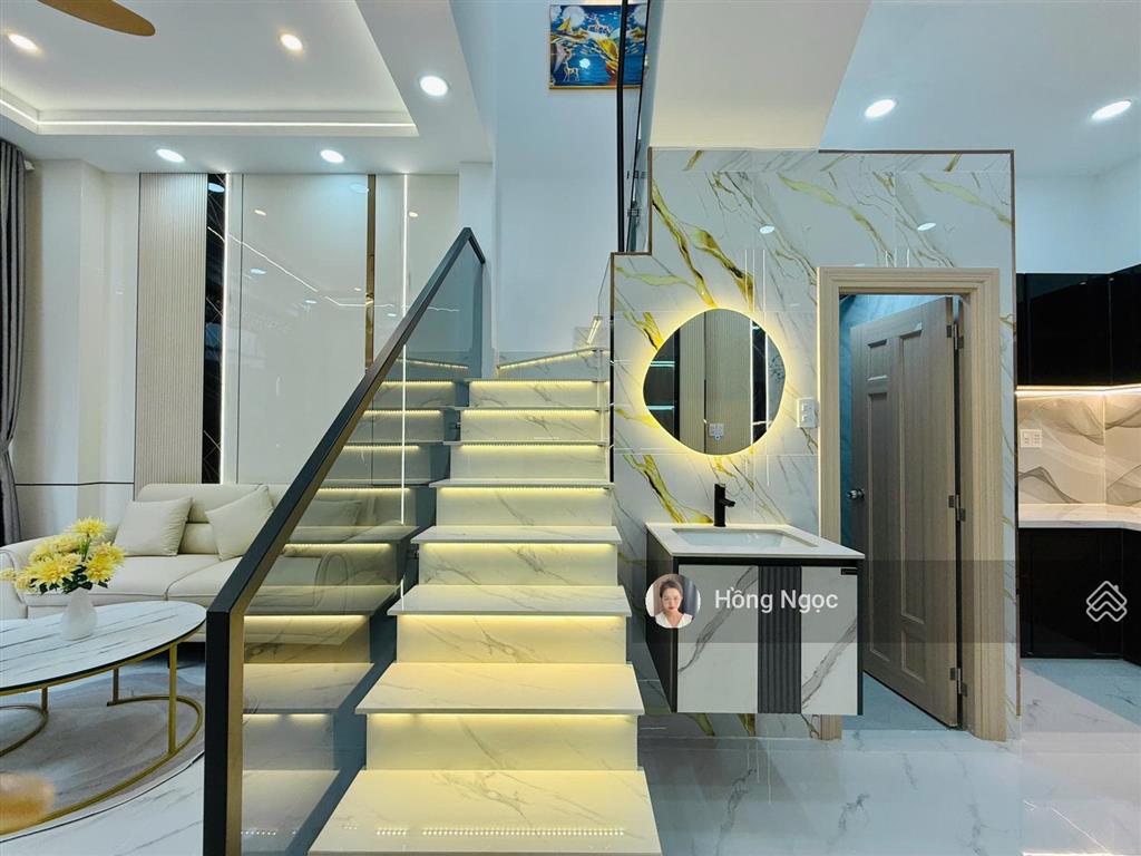 Giảm 600 triệu  bán nhà đẹp đường quang trung  trung tâm gò vấp