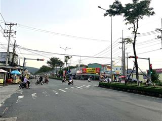 Mở bán 12 lô đất ngay dương đông suất nội bộ