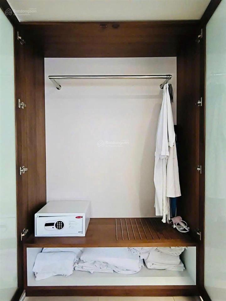 Chính chủ bán gấp căn 2pn à la carte view biển mỹ khê đn, sẵn sổ hồng, giá rẻ hơn thị trường