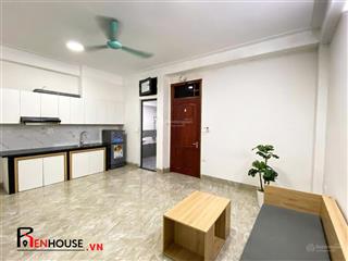 Cho thuê căn hộ ngõ 260 cầu giấy (2pn, 1wc) dt 65m2  giá thuê 10 triệu/tháng  có ban công