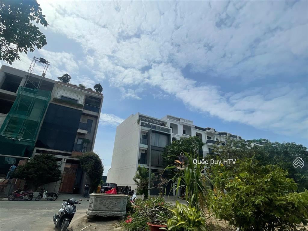 170tr/m2 kdc nguyễn hoàng, an phú. 27 tỷ. dt  10x16 cn 160m2 ( duy nhất 1 lô )