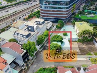 50 tỷ chỉ trong tháng này. lô góc 2mt đường giang văn minh. 14x20 cn 260m2