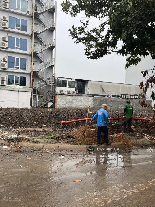 210tr/m2 duy nhất lô góc huy hoàng xd  hầm 7 tầng. 43 tỷ. dt  10x20 cn 200m2