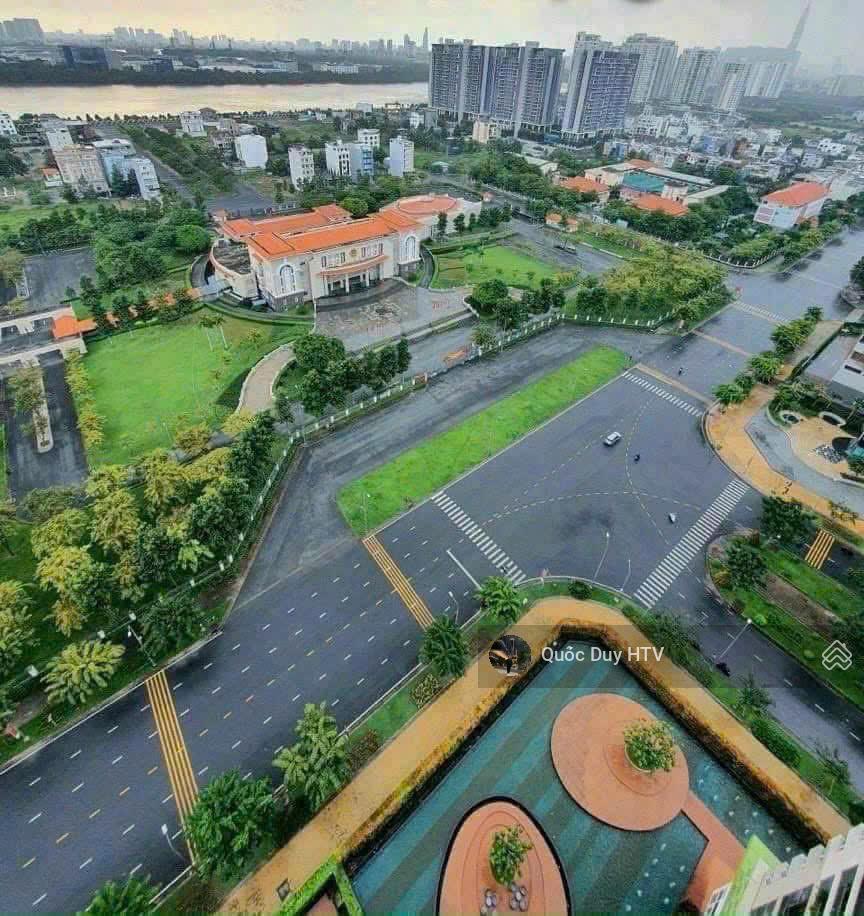 210tr/m2 duy nhất lô góc huy hoàng xd  hầm 7 tầng. 43 tỷ. dt  10x20 cn 200m2