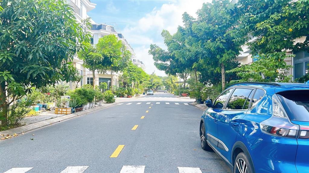 Cần bán shophouse xanh, sạch, đẹp, an ninh 24/7 tại khu thắng lợi central hill, gò đen