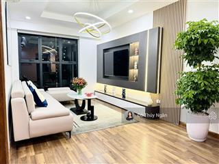 Căn hiếm! cần bán 2pn dt 77m2, full nội thất đẹp như hình view nội khu giá thương lượng 7.15 tỷ