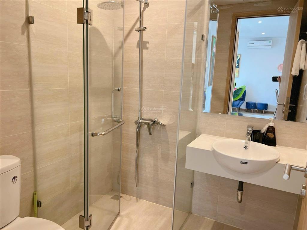 Bán căn hộ cc green bay garden, 2,65 tỷ, 68m2, 2pn, 2wc, đầy đủ nội thất, hùng thắng, hạ long