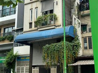 Bán nhà 59m2 chính chủ, nhà 2 mặt tiền một mặt phố, một mặt ngõ rộng ô tô chạy thông