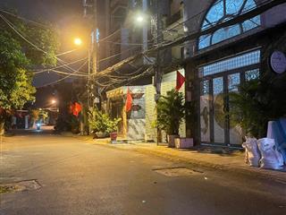 Nhà mặt tiền hẻm thông  đường 1 trục 8m có lề  sát mặt tiền phan huy ích  7x24m  2 tầng