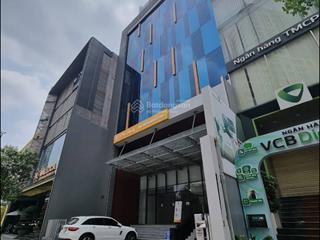 Văn phòng cao cấp tại 3 bees tower  view đẹp trên trục nguyễn văn trỗi
