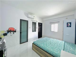 Phòng cho thuê đầy đủ tiện nghi, cửa sổ thoáng đối diện etown cộng hoà