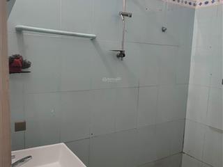 Cho thuê nhà 100 m2 hẻm xe máy gần trường cấp 3 lý thường kiệt  hóc môn