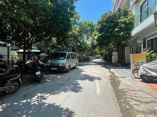 Bán nhà 6 tầng thang máy  14,9 tỷ.  0963 289 ***