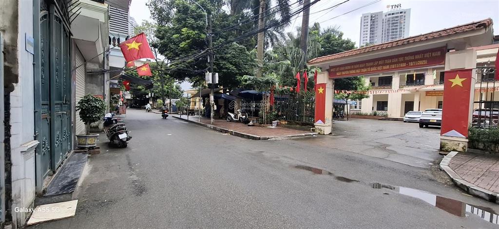 Ngô thì sỹ, hà đông. 50 m2, nhỉnh 11 tỷ. ô tô đỗ cửa, đường thông tít tắp.  0963 289 ***