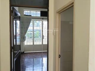 Cho thuê nhà riêng 3pn, 3wc, 108m2 giá tốt tại nguyễn tiểu la, phường 8, quận 10, hcm