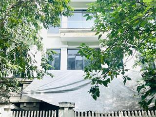 Chính chủ cho thuê nhà thô, 114m2x4 tầng, giá mềm mại, thuê lâu dài làm văn phòng hoặc kho.