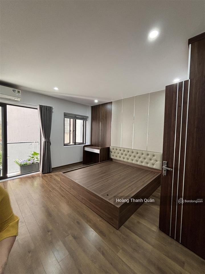 Bán nhà bồ đề 45m2 6 tầng thang máy, full nội thất, sát nguyễn văn cừ, giá chỉ 10.5 tỷ