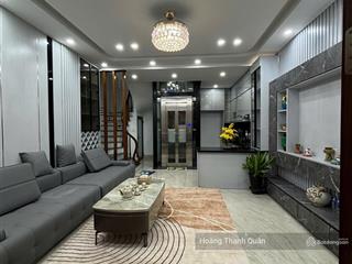 Bán nhà bồ đề 45m2 6 tầng thang máy, full nội thất, sát nguyễn văn cừ, giá chỉ 10.5 tỷ