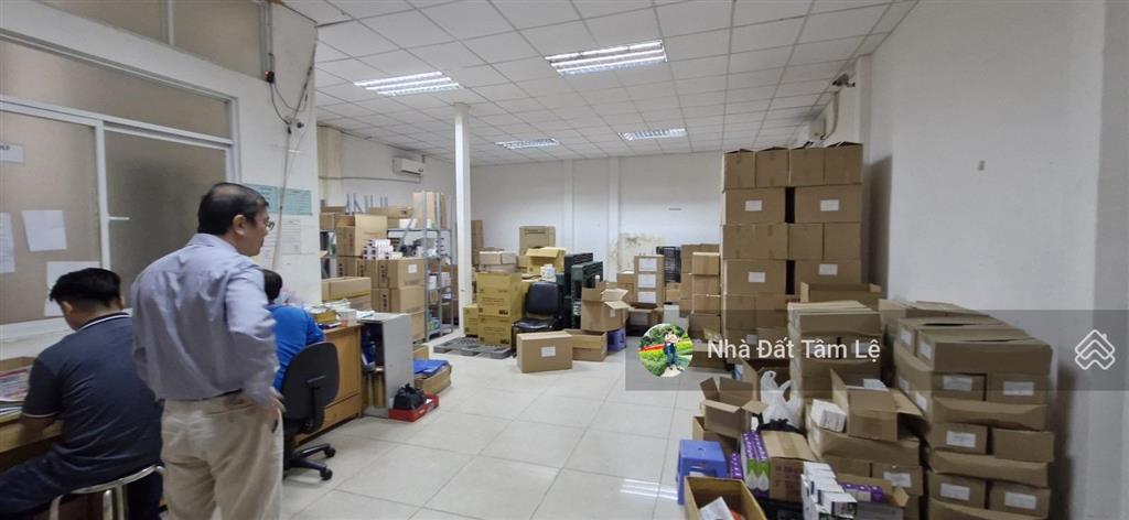 3. mặt tiền lương trúc đàm  ngang 8m bề thế  144m2 giá chỉ 22,5 tỷ thương lượng