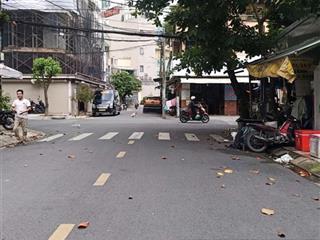 25. mặt tiền lê niệm 108m2  4 tầng giá chỉ 13,5 tỷ thương lượng