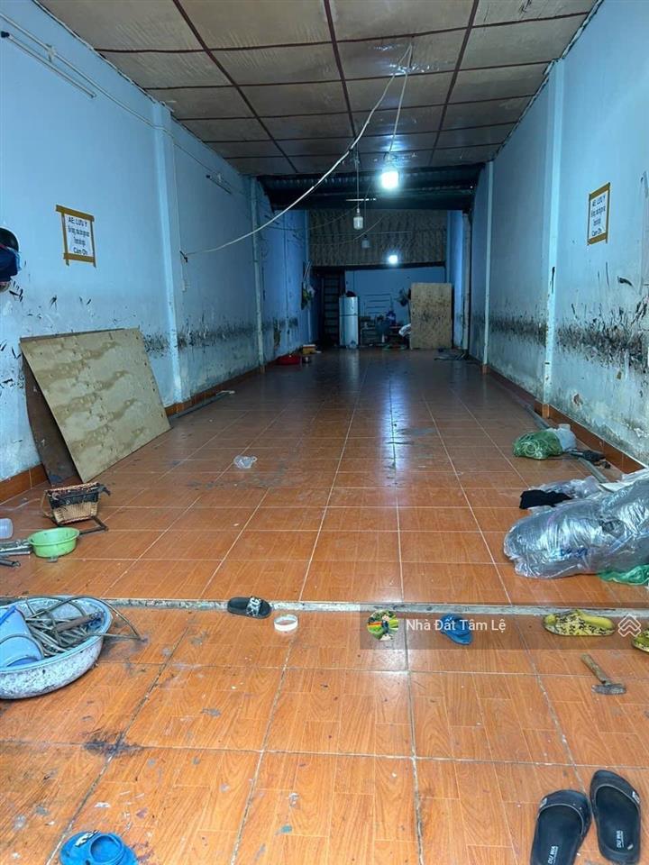 93. mặt tiền hiền vương 90m2  nhà c4 tiện xây mới, vị trí kinh doanh, đầu tư sinh lợi giá 8,3 tỷ