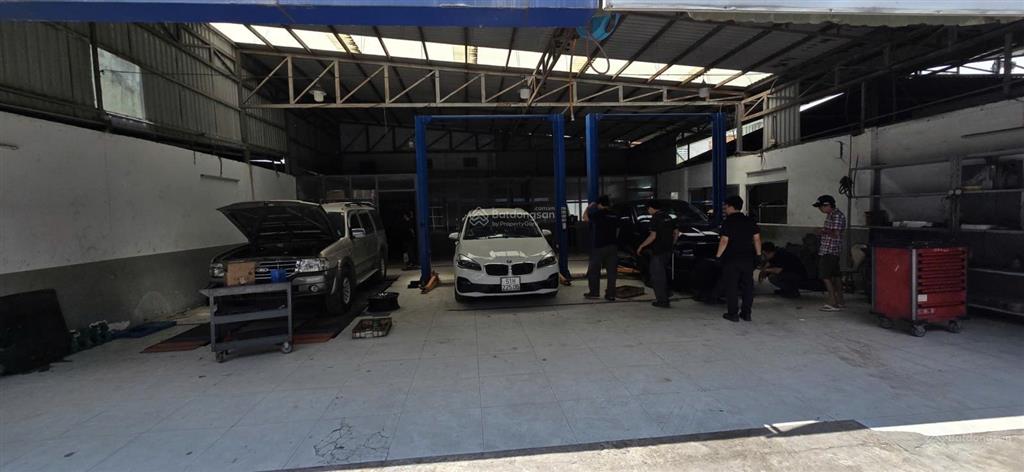 Cho thuê nhà xưởng 1500m2 mặt tiền nguyễn văn quỳcầu phú mỹquận 7. giá rẻ 150 triệu/tháng.