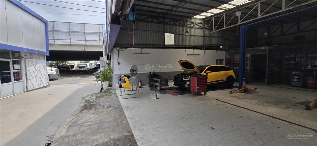 Cho thuê nhà xưởng 1500m2 mặt tiền nguyễn văn quỳcầu phú mỹquận 7. giá rẻ 150 triệu/tháng.