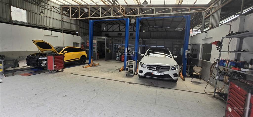 Cho thuê nhà xưởng 1500m2 mặt tiền nguyễn văn quỳcầu phú mỹquận 7. giá rẻ 150 triệu/tháng.