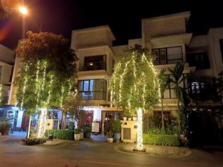 Nghỉ dưỡng giữa phố  biệt thự vườn garden city thạch bàn dt 144m2 mt 8m