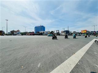 Giá tốt nhất khu vực! nhà 3 tầng mặt tiền linh đông ngay phạm văn đồng sổ sẵn, giá nhỉnh 6 tỷ!!!!