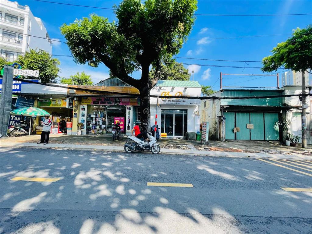 Nhà mặt tiền linh trung trung tâm thủ đức gần chợ linh trung đường 15m thuận tiện kinh doanh chdv!