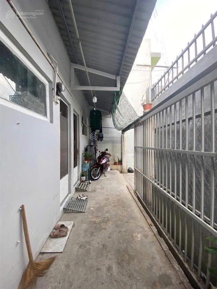 Bán dãy trọ đường nguyễn thị định  thu nhập 30 triệu / 1 tháng  cách mặt tiền 50m  quận 2