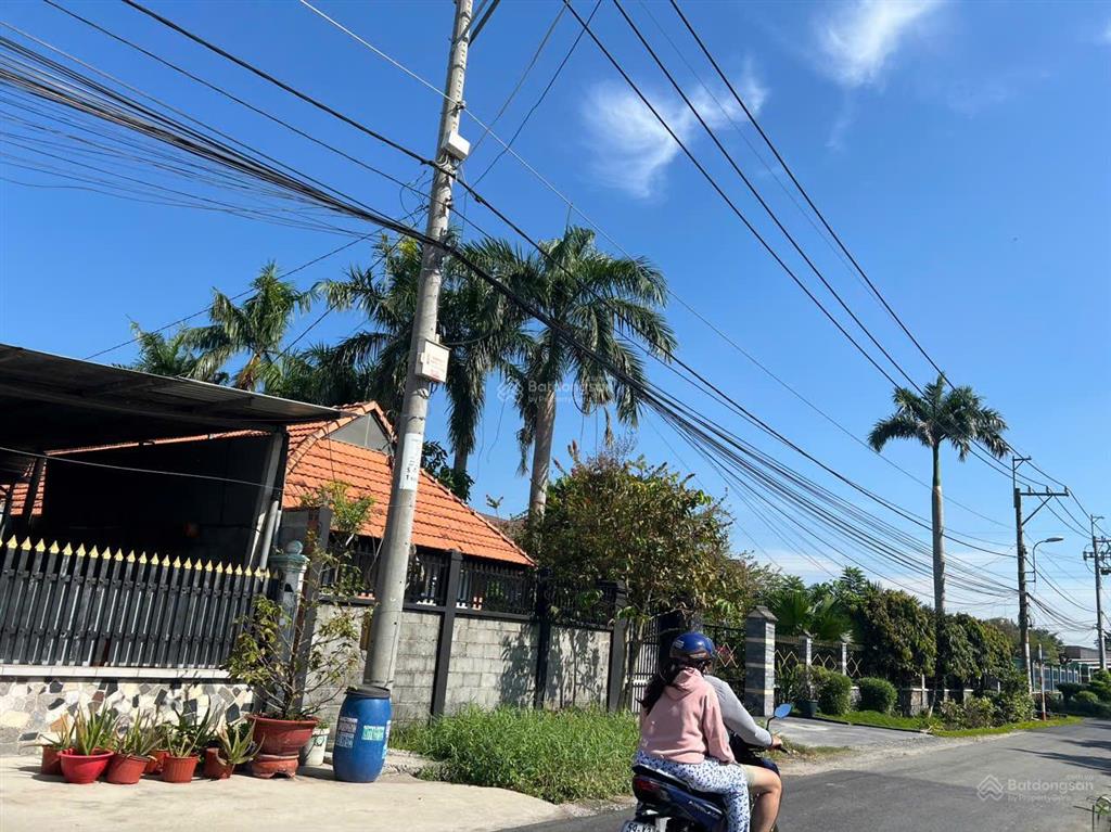 Bán đất bến than đẹp vuông vức thích hợp làm kho xưởng  phân lô  full thổ cư  ~7tr/m2  củ chi