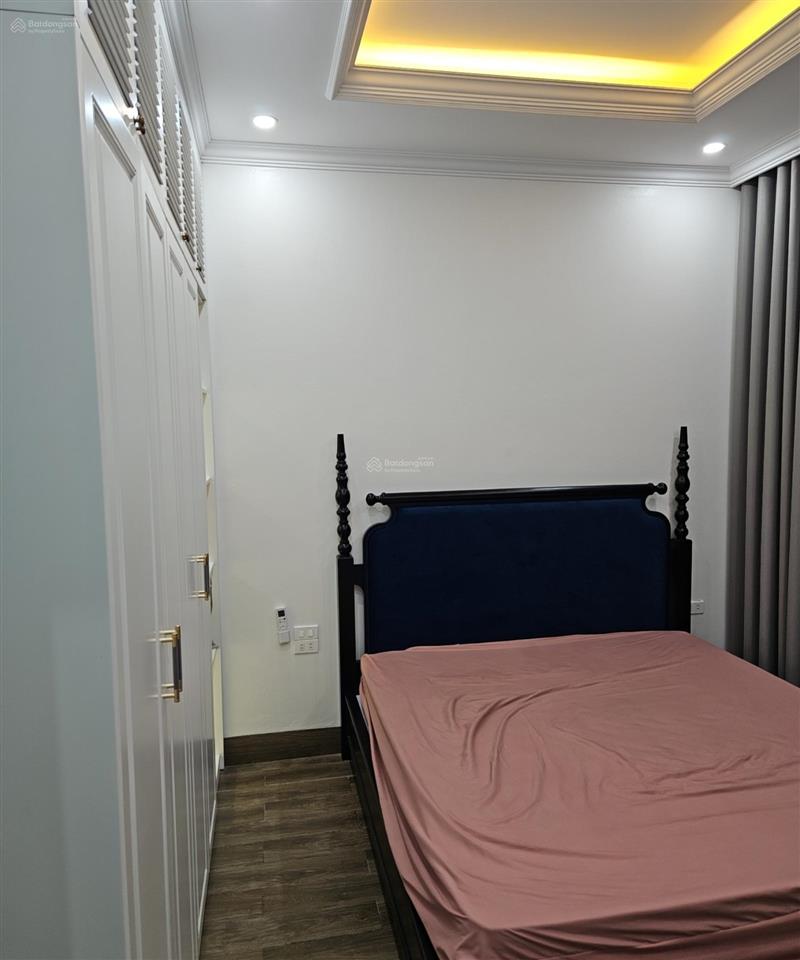 Bán nhà chính chủ diện tích đất 138.5m2, diện tích xây dựng 3 tầng 400m2 mặt tiền kinh doanh