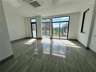 Cho thuê mặt tiền tầng 1 và toàn bộ tầng 2 2 căn liền kề shophouse mặt tiền nguyễn sinh sắc