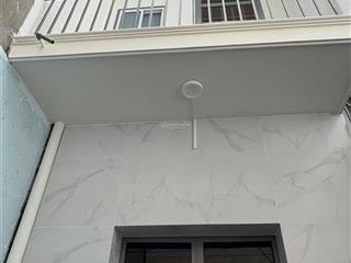 Giá mới 2,28 tỷ chủ cần bán nhanh nhà phạm thế hiển q8 sổ hồng riêng, sang tên ngay