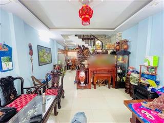 Giảm 900tr còn 7,2tỷ tl .nhà đẹp 4 tầng.ngang 4,6dai 14,5m hương lộ 2  bình tân có hầm để xe ô tô