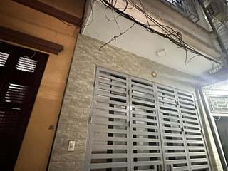 Chính chủ cần bán căn nhà tại phố kim hoa  ngõ nông  đồng đa  nhà dân xây chắc chắn