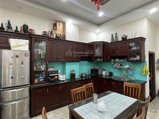 Chủ gấp bán giảm ngay 1 tỷ giá chỉ 12 tỷ  73m2  ô tô đậu trong nhà