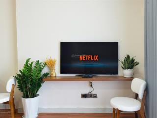 Chcc newton cần bán nhanh .(38 trương quốc dung . p8.q phú nhuận).gọi ngay e 0935 204 *** sdt/zalo